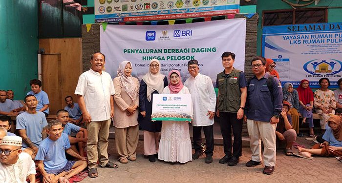 Tiga Ekor Domba Disembelih Langsung di Lokasi, BAZNAS Jawa Barat Salurkan Program Berbagi Daging Hingga Pelosok di Cianjur