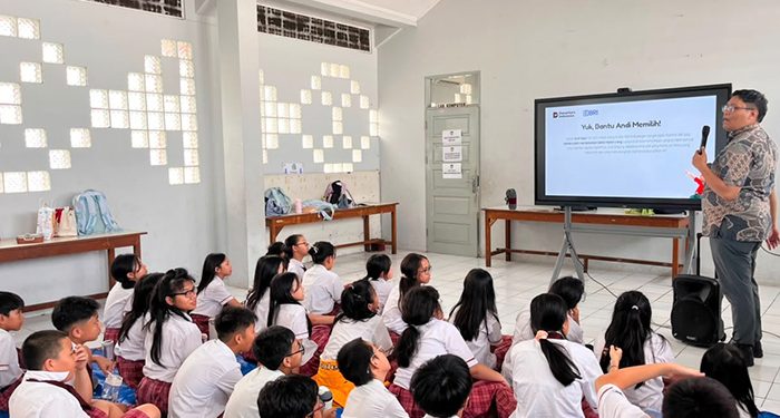 BRI BO Sukabumi Gelar BRI Goes to School, Dorong Pelajar Cerdas Kelola Keuangan