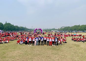 Fun Walk LDII Kota Bandung Semarakkan HUT ke-81 RI, Edwin Senjaya Ajak Warga Hidup Sehat