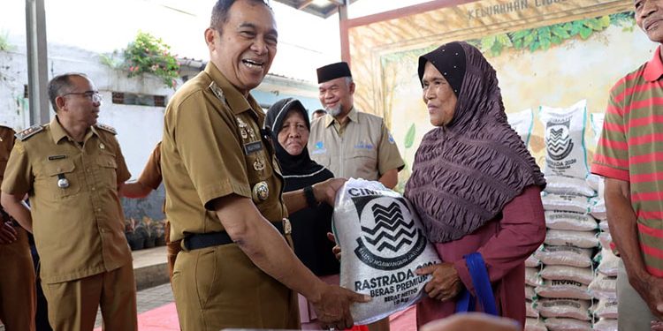 Rastrada Termin II 2026 Disalurkan, 2.227 KPM di Cimahi Terima Bantuan Beras