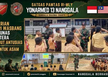 Satgas Pamtas Yonarmed 13/Nanggala Tanamkan Wawasan Kebangsaan kepada Siswa Perbatasan Kapuas Hulu