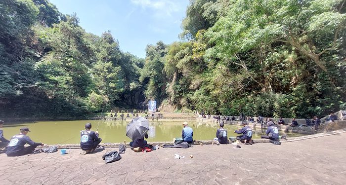 Pewarta Balai Kota Bandung Perkuat Sinergi dengan Pemkot, Fun Fishing Jurnalis dan ASN