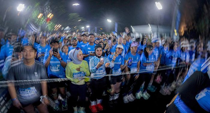 Ribuan Pelari Ramaikan Bandung di Pocari Sweat Run 2026, Farhan Soroti Dampak Ekonomi