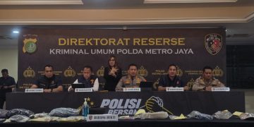 Jaringan Curanmor Lintas Provinsi Digulung Polda Metro Jaya, Senjata Api Rakitan dan Puluhan Motor Sitaan Diamankan